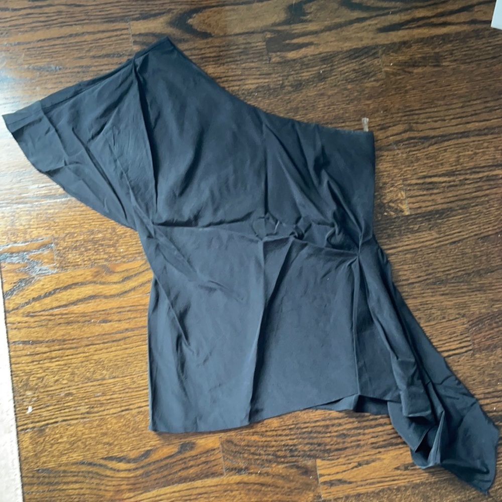 Asymmetrical Alice‎ and Olivia blouse